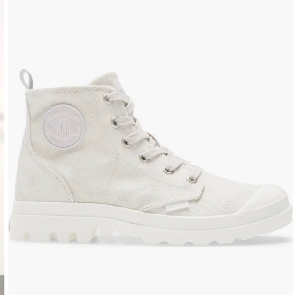 Palladium Pampa High Zip Boots - Size 6